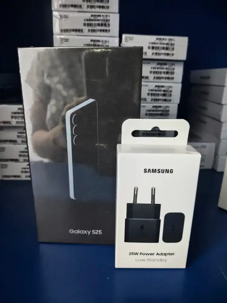 Samsung galaxy s25 8/256