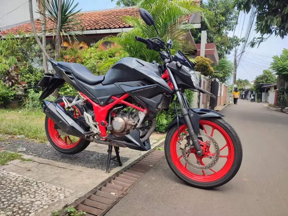 HONDA CB 150R TAHUN 2020