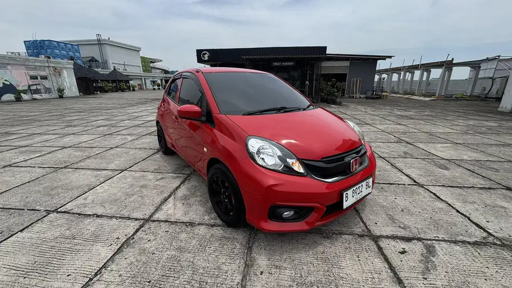 [Low KM] Brio E 1.2 AT 2017 Merah Metalik 2018