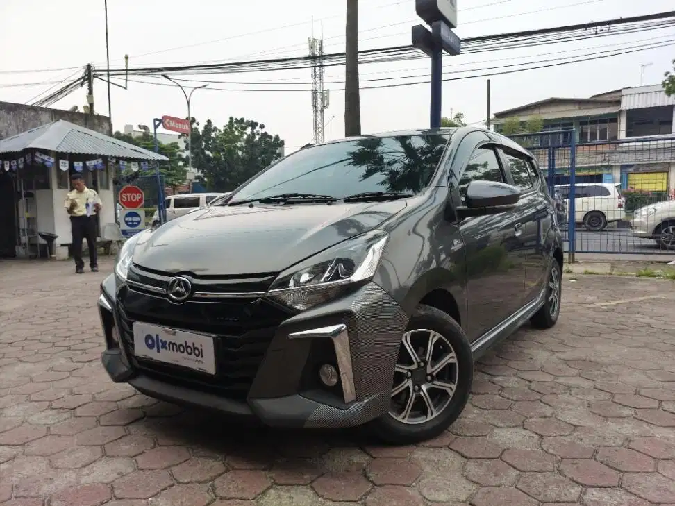 Like New TDP 6JT - Daihatsu Ayla 1.2 R Bensin-MT 2022 Abu