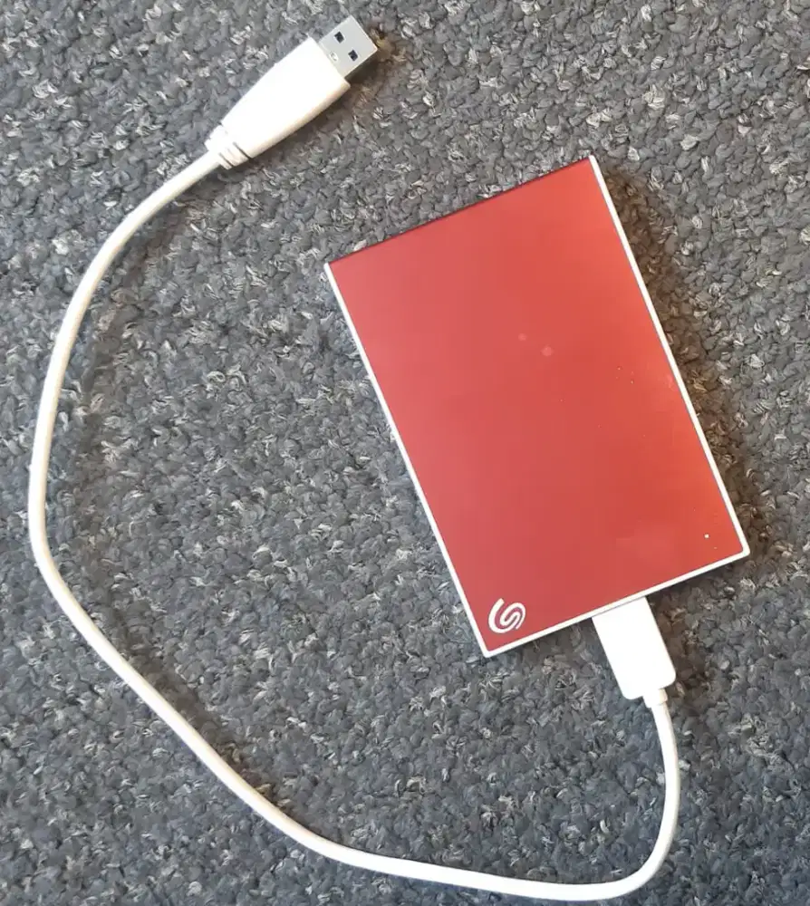 Dijual hardisk Seagate onetouch 1TB