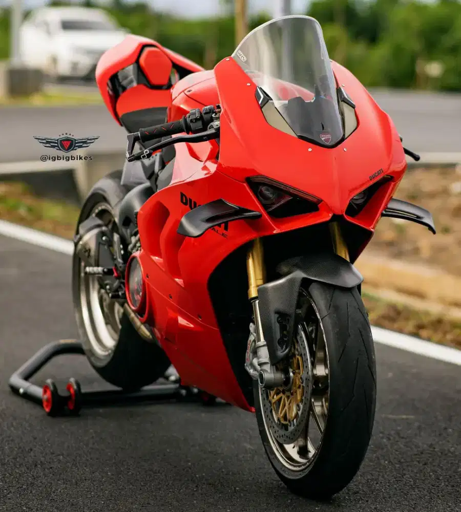 Ducati Panigale V4S 2024