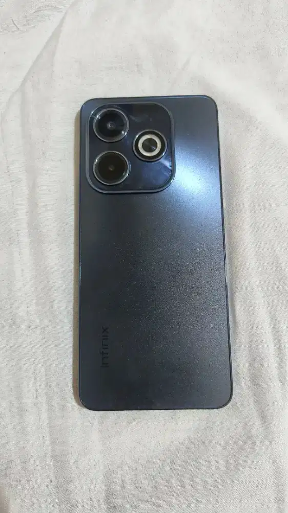 Infinix hot 40i ram 8/256
