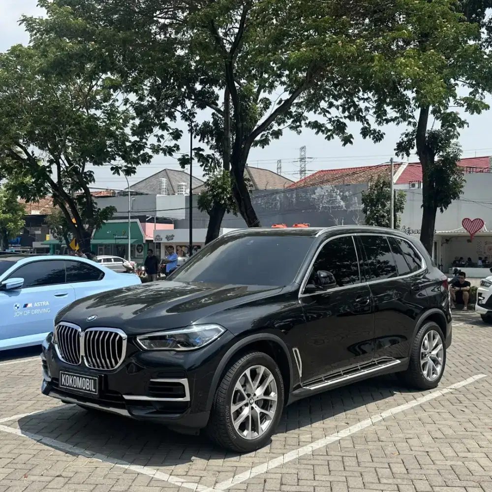 [KM 8RB] BMW X5 XDRIVE40I G05 CKD A7 AT 2022