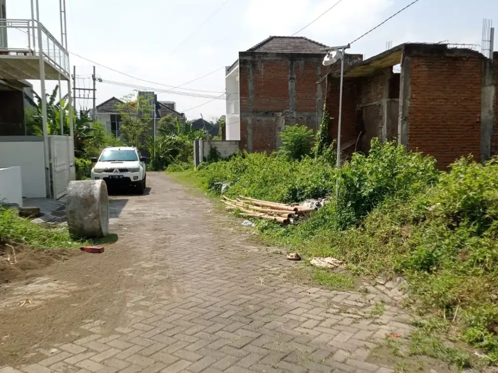 Tanah Belakang UMM Kawasan Mahasiswa
