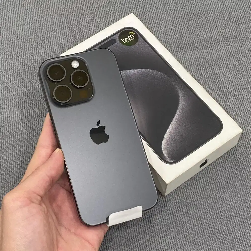 iPhone 15 Pro 128GB Black Titanium Resmi iBox