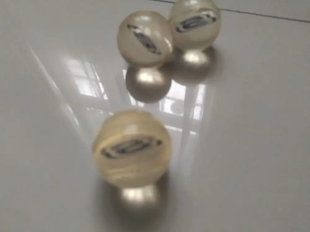 Tiga bola skechers