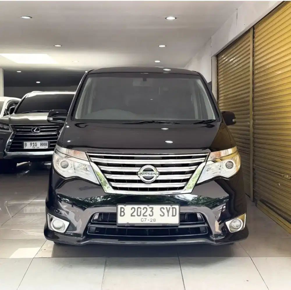 Nissan Serena 2.0 HWS