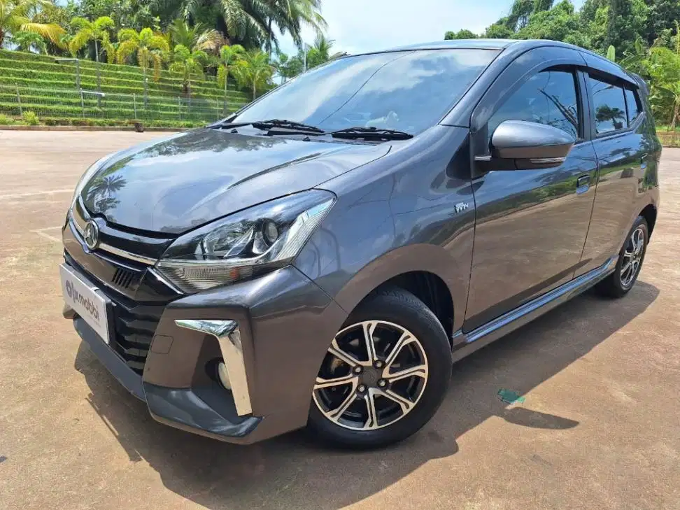 DP MURAH DAIHATSU AYLA 1.2 R BENSIN AT 2022 ABU-ABU KTEM