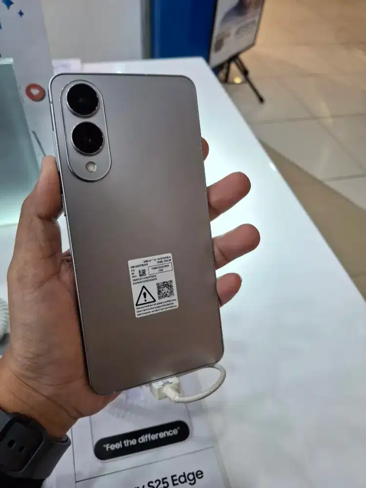 SAMSUNG GALAXY S25 EDGE 12/256