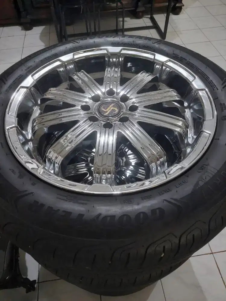 Velg R17 plus Ban Good Year 99% Tebal