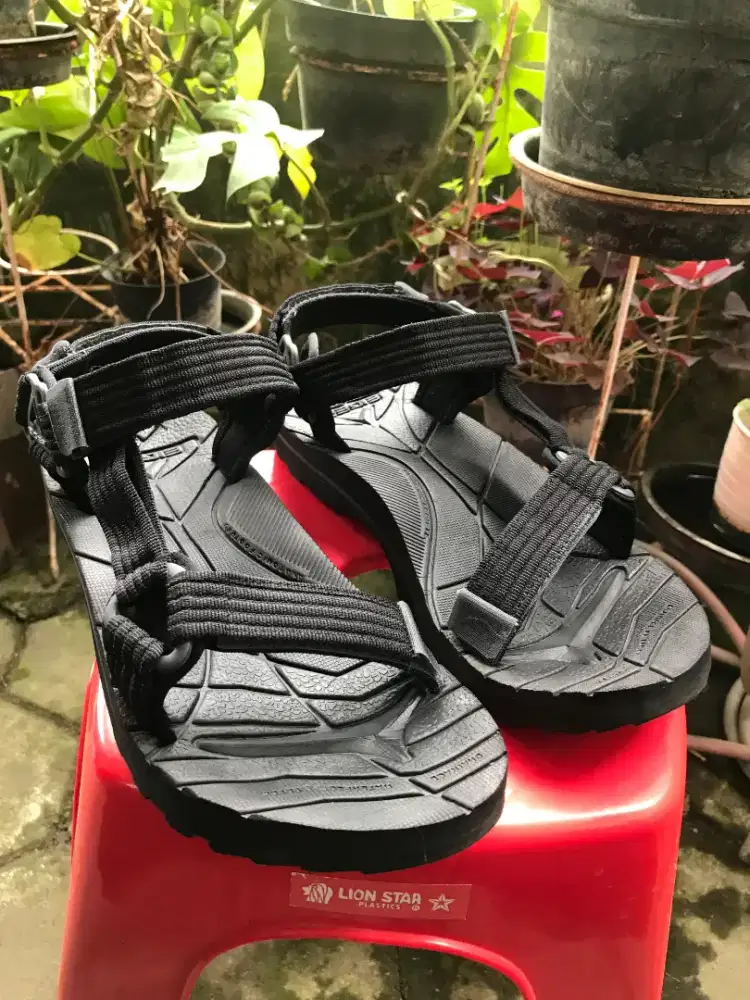 Sandal Eiger Kinkajou Size 42