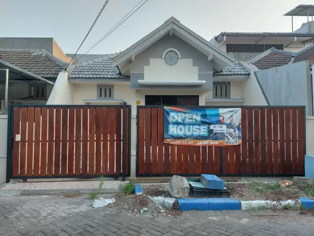 DIJUAL RUMAH - SIAP HUNI - BARU RENOVASI