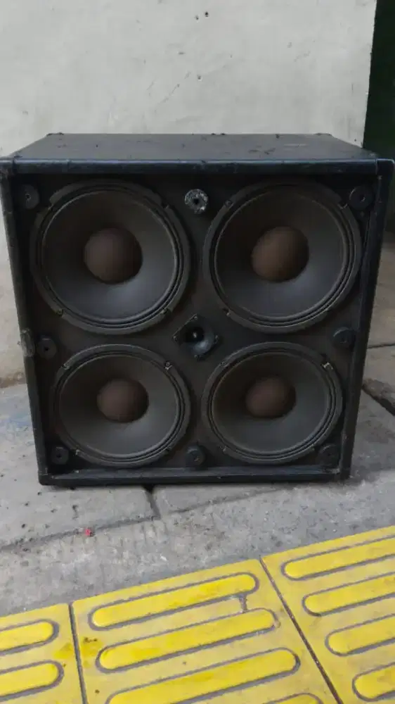 Cabinet Bass Laney RB 410 orian