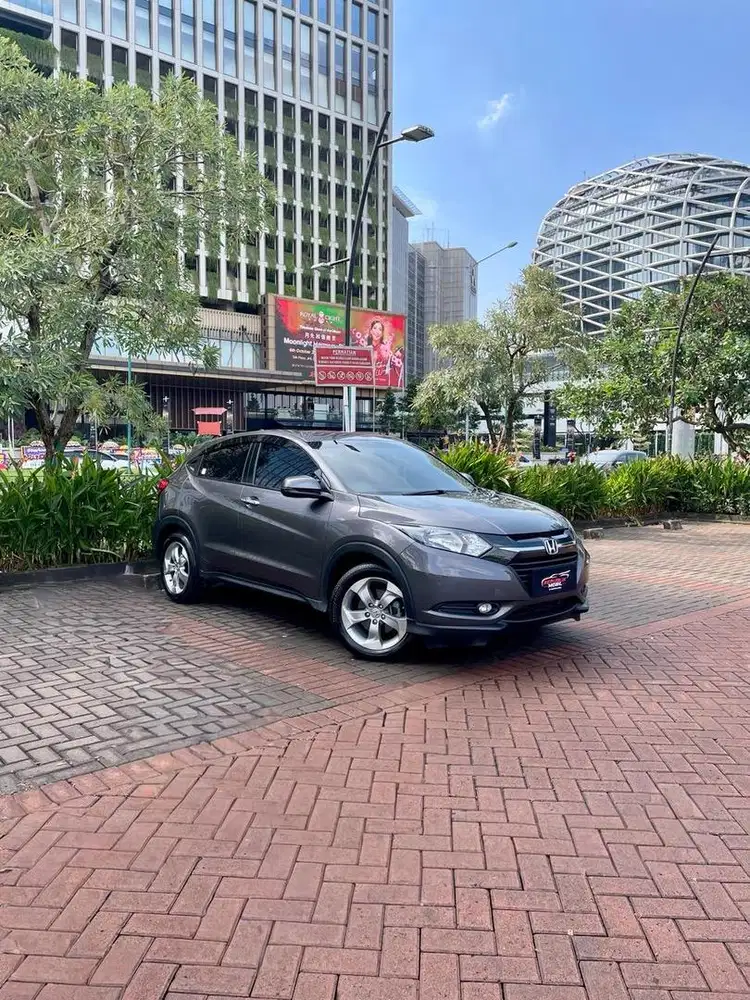 [Low Odo] Honda HR-V 1.5 E CVT 2018