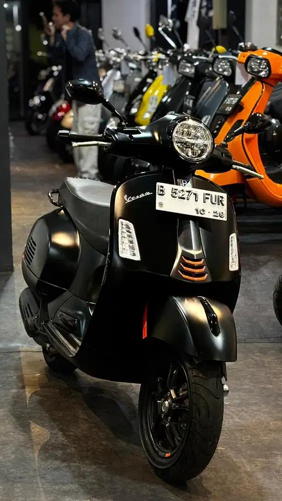 VESPA GTS KEYLES 150 4V 2024 NEW MODEL