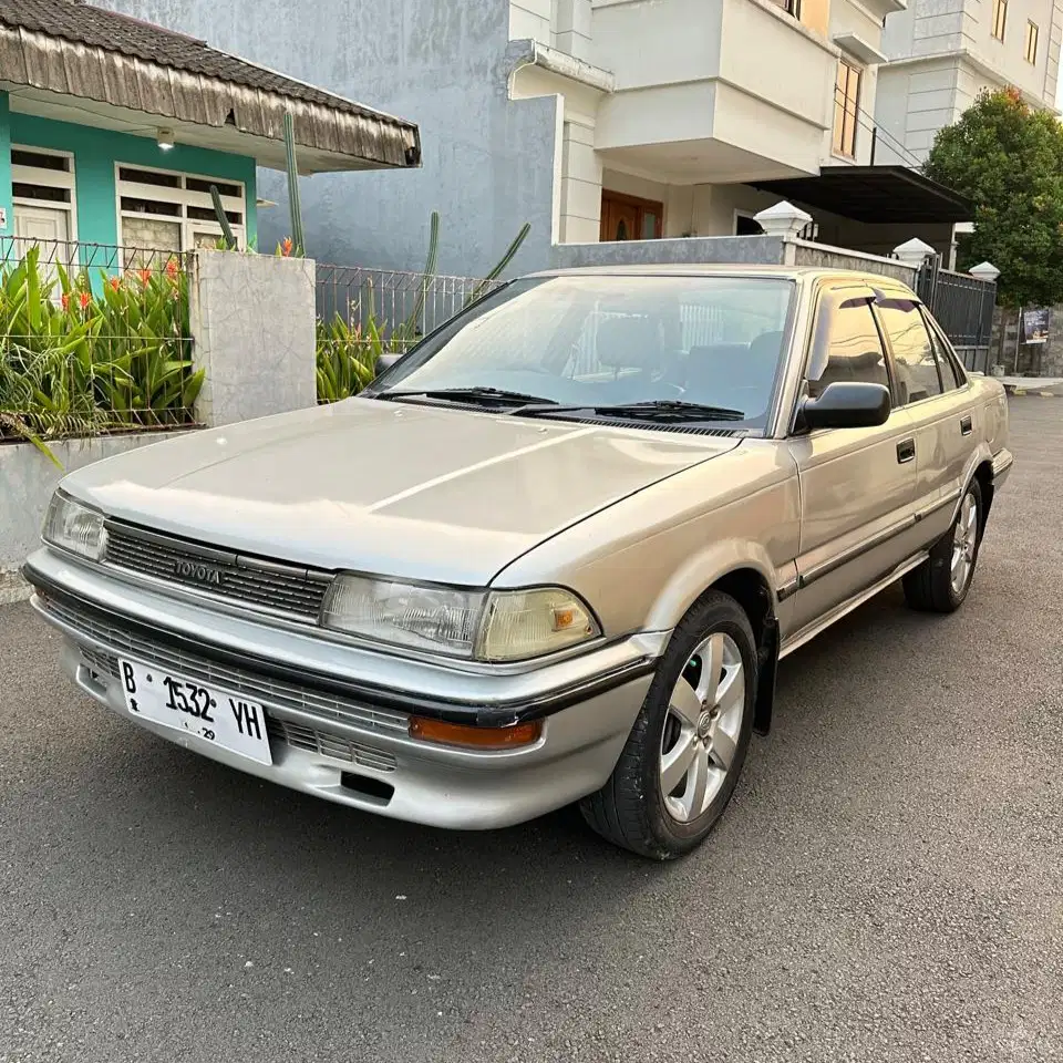 Toyota Corolla 1989 Bensin