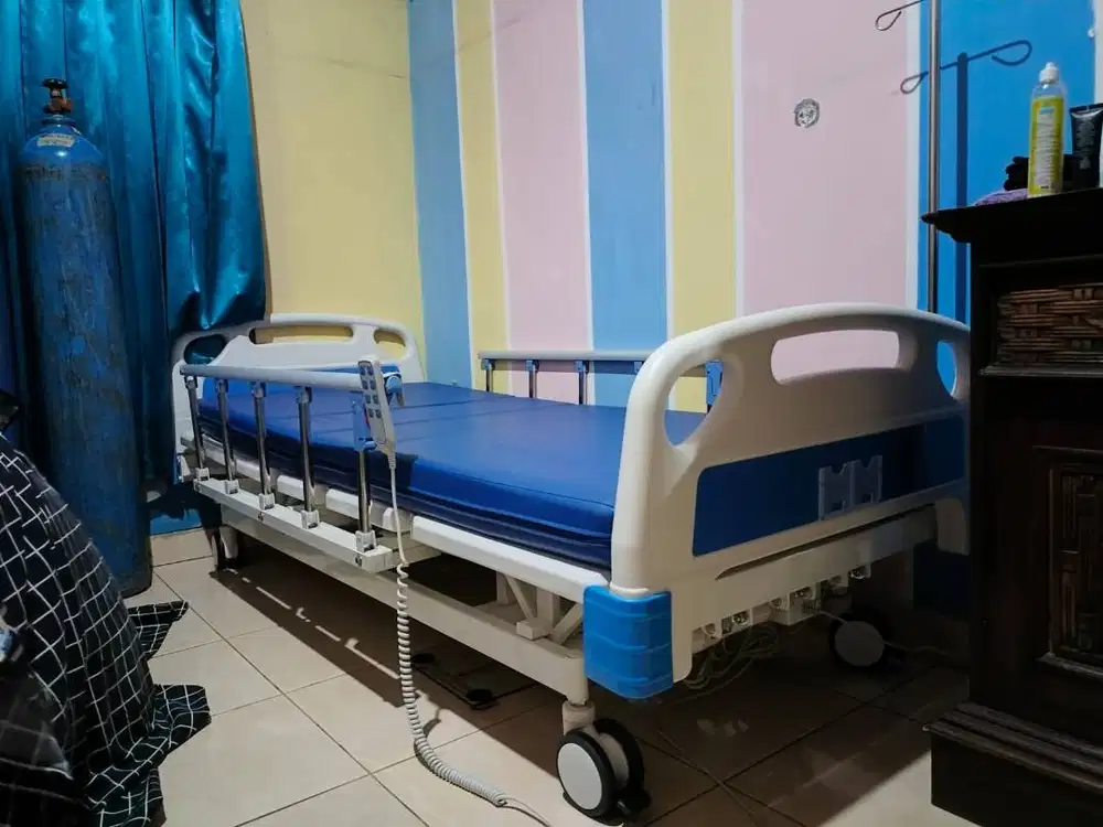 Dijual kasur / Bed Pasien Elektrik Like New