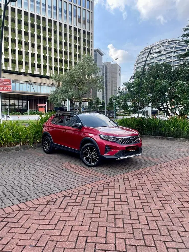 [Low Odo] Honda WR-V 1.5 RS CVT (sensing) 2024