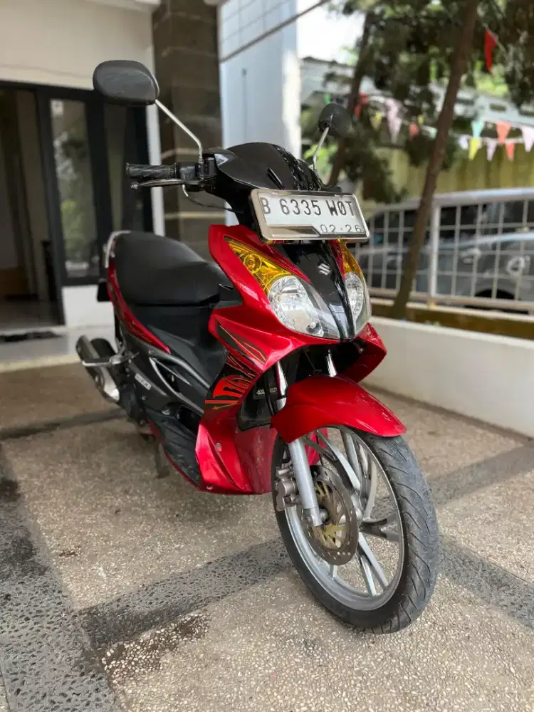 DIJUAL MOTOR SUZUKI MATIC SKYWAVE 2011