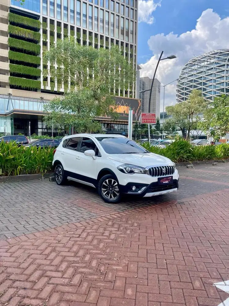 [Low Odo] Suzuki SX4 S-Cross 1.5 AT 2022