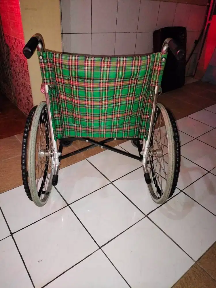 Dijual Kursi Roda