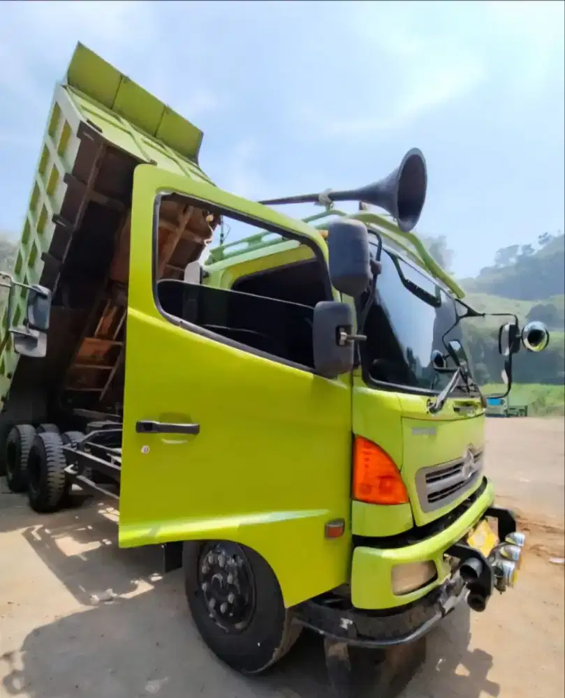hino lohan 2014