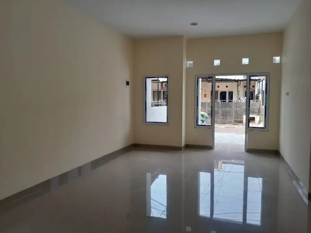 Dijual Rumah Full Renovasi Berlokasi Strategis Dekat Stasiun Rawa Buntu