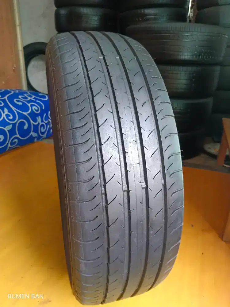 Ban 225 60 R18 Dunlop SP Sport Maxx 050 1Pcs