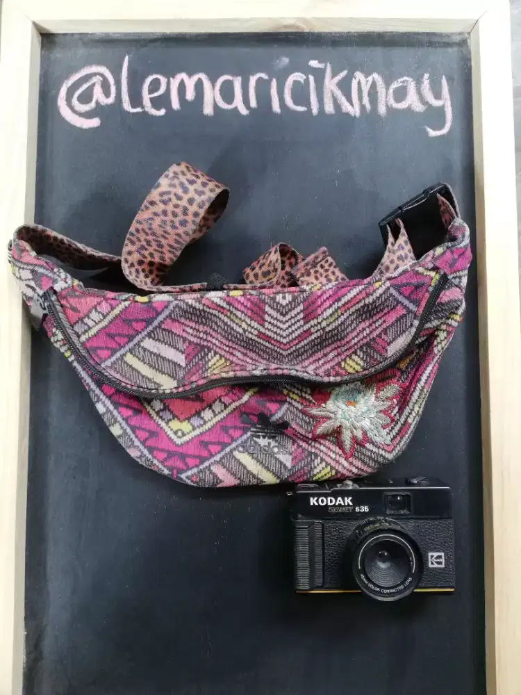 Waist bag tas pinggang Adidas flower limited edition