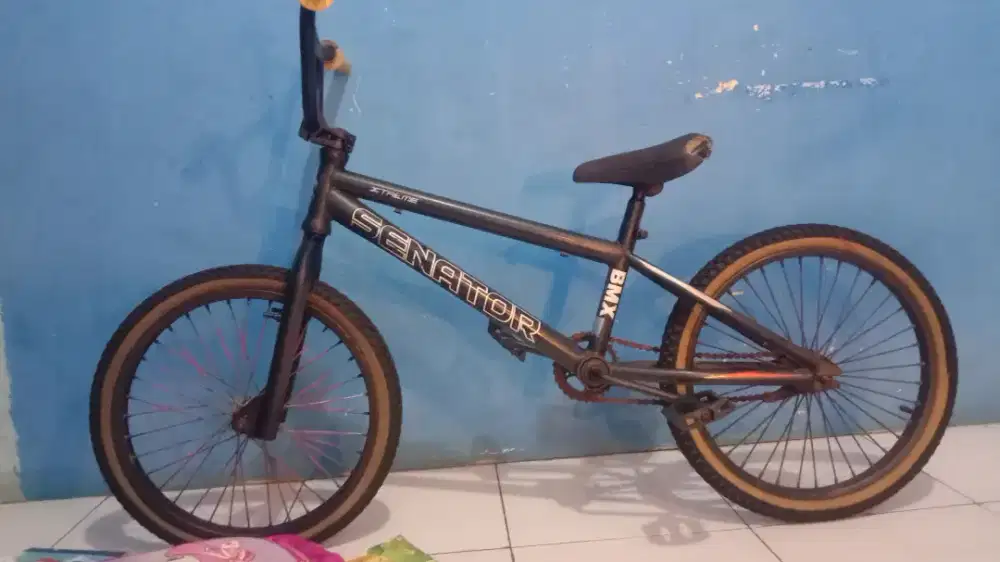 Sepeda BMX senator ukuran 20 siap pakai