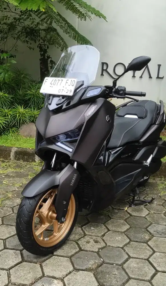 Xmax Tech Max 2024 F Kab pajak panjang 07-2026 km rendah mulus