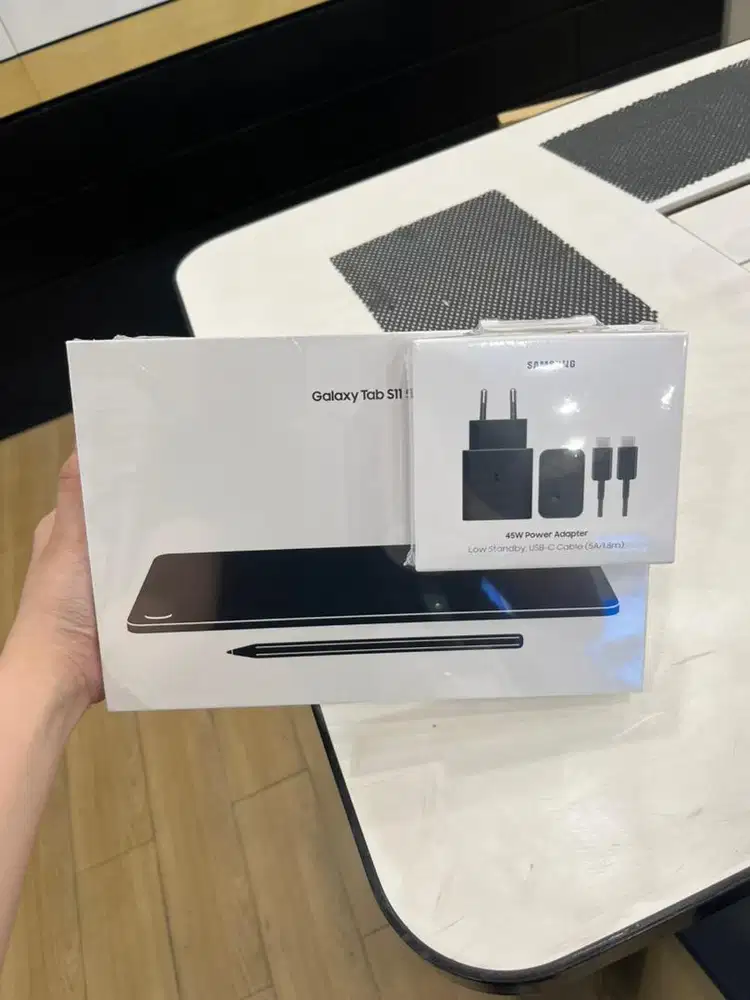 Samsung Galaxy TABLET S11 NEW GARANSI RESMI GRATIS KEYBOARD