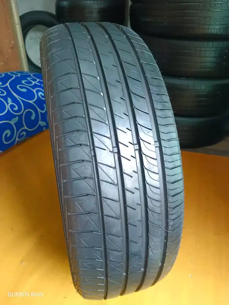 Ban 225 60 R18 Dunlop SP Sport LM705 1Pcs