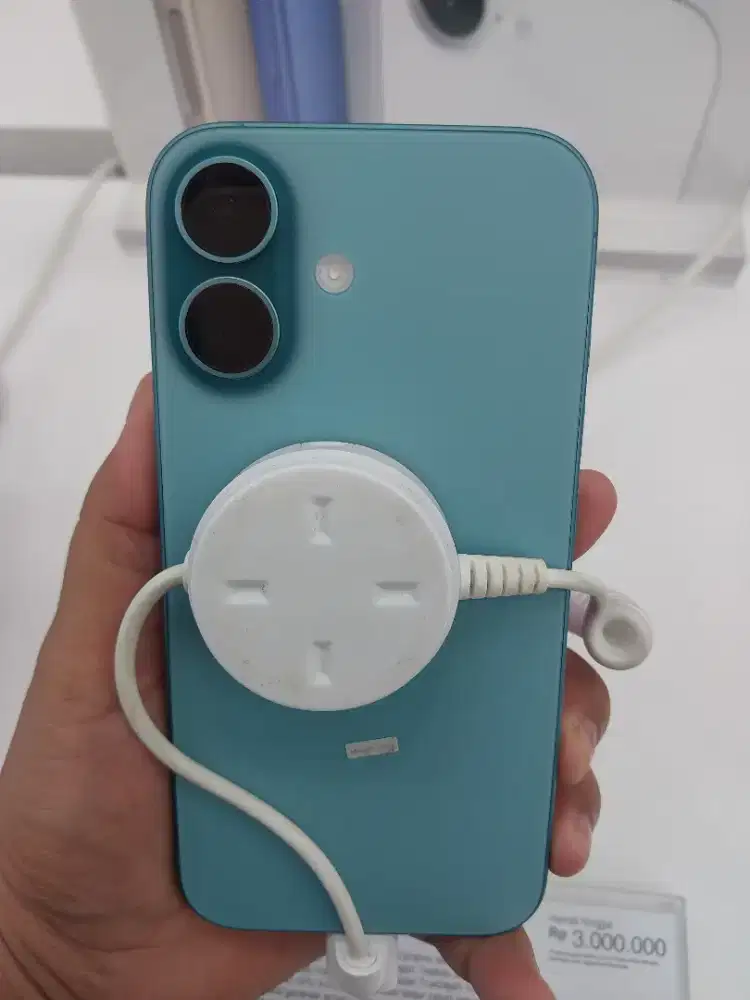 Iphone 16 biasa ram 128