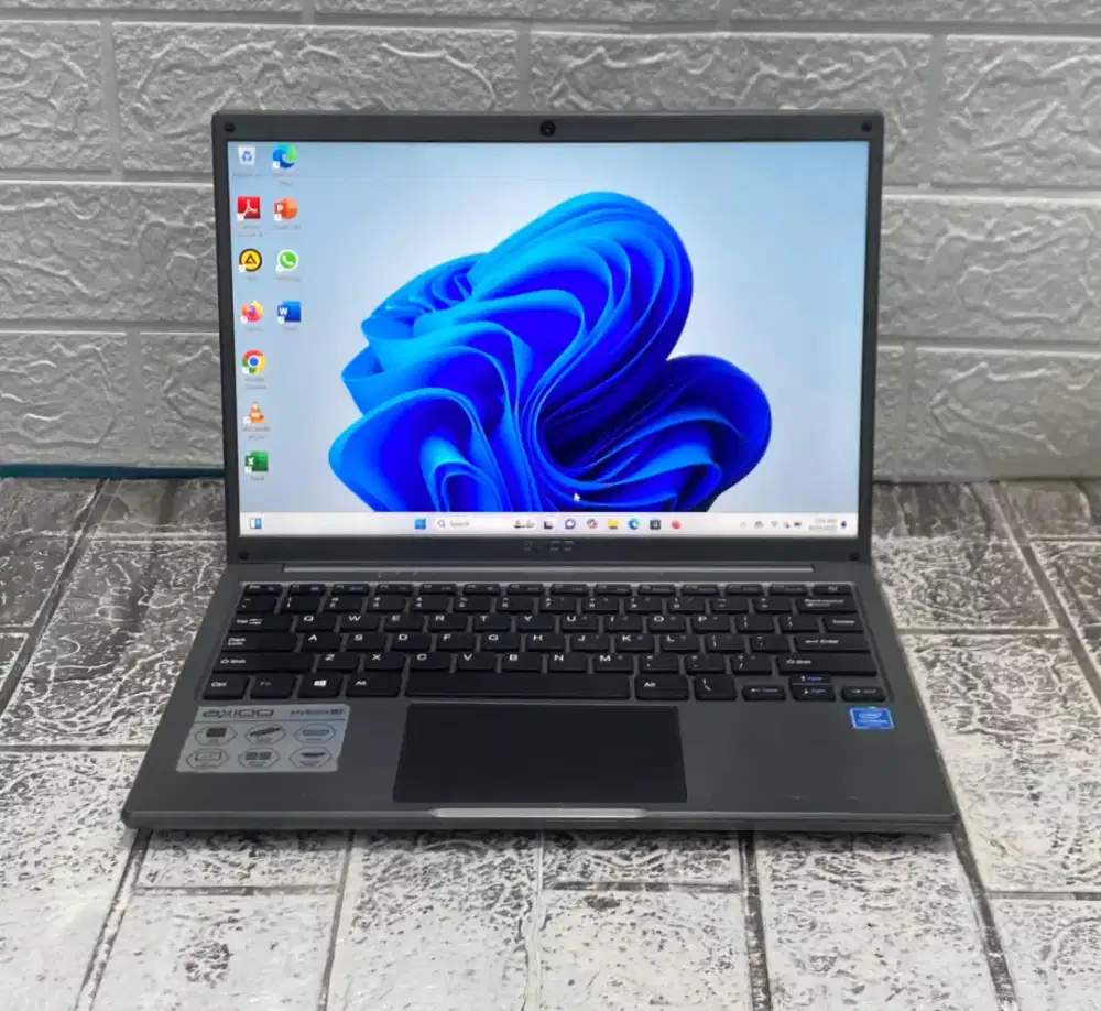 Jual Laptop: AXIOO Mybook 14F RAM 6GB SSD 256GB