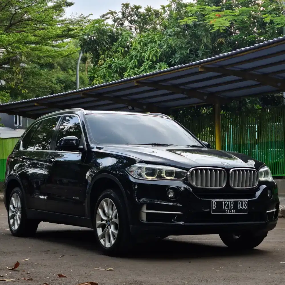TDP45jt BMW X5 X-Drive 2.5 Diesel AWD 2018 2017 Hitam Kredit Murah