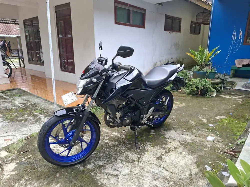 Cbr 150r 2017 hitam