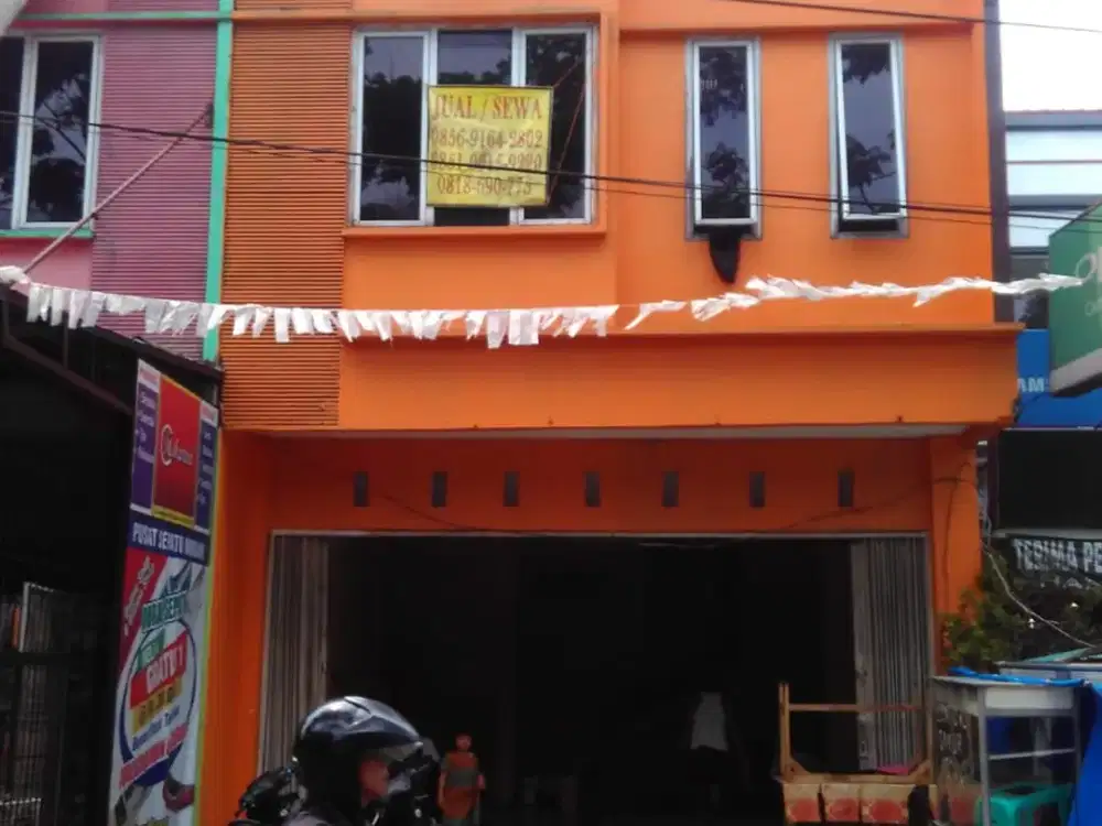 DiKONTRAKan RUKO BOGOR 2 1/2 lantai MURAH Strategis Pusat Ramai Padat Penduduk Konsumtif