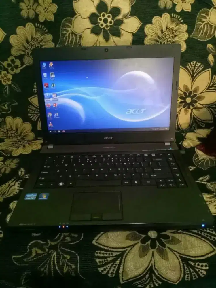 Laptop Acer core i7
