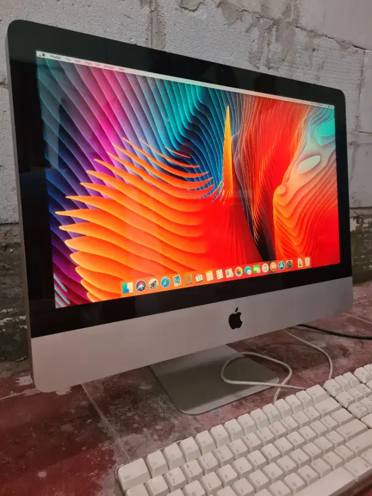 IMAC 21,5 INCH 2009 LATE CORE 2 DUO RAM 4GB HDD 1TB VGA ATI RADEON