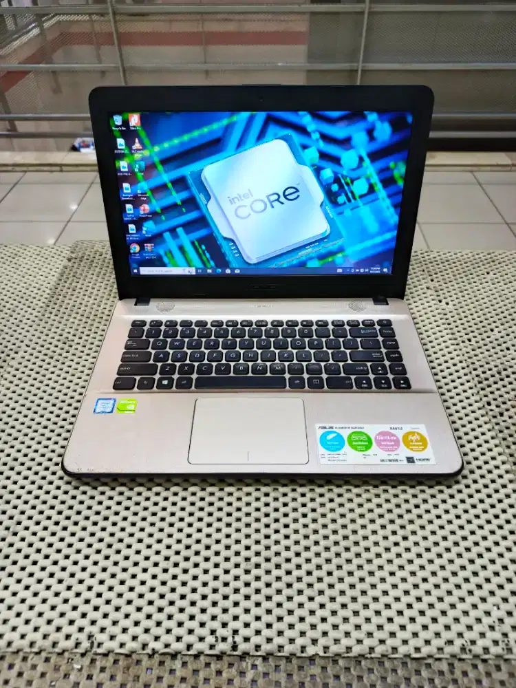 Asus x441 core i3 VGA NVIDIA 920mx