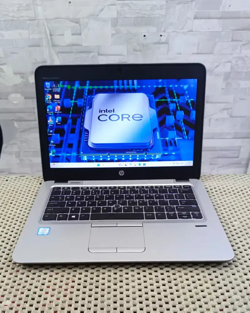 HP elitebook core i7