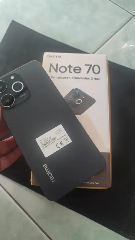 Note70 hp murah ram besar 4+8/64