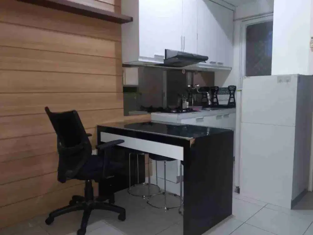 disewakan apartemen green lake Sunter tipe 2 bedroom semi furnish