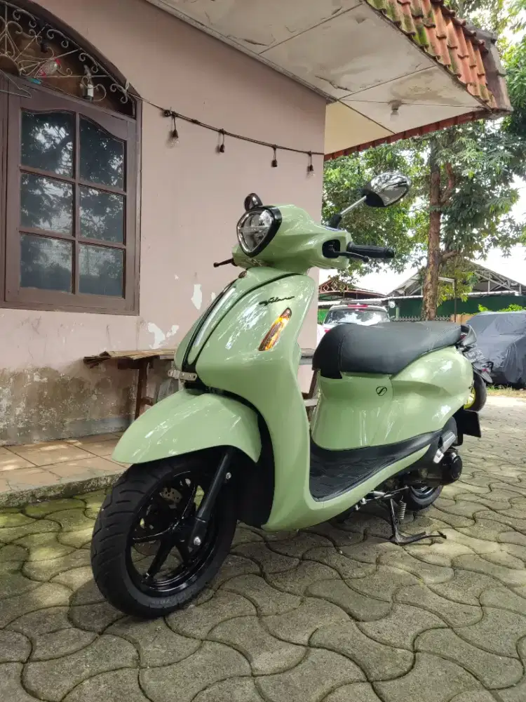 Plat B Yamaha Grand Filano KM 2 Ribuan