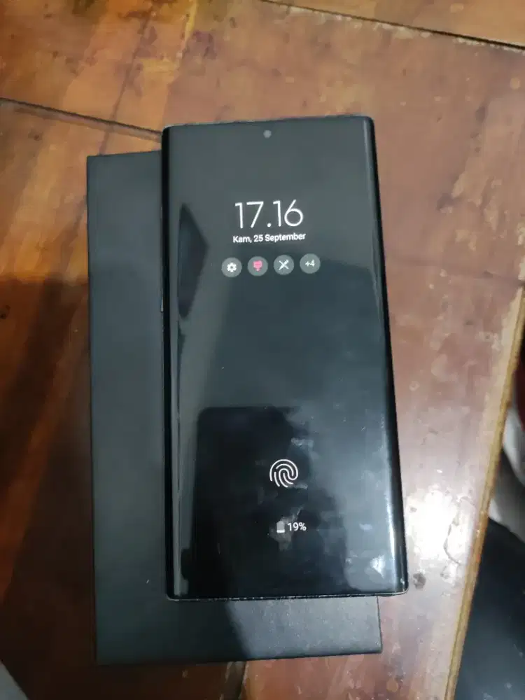 Samsung note 10+ 12/256 hp + dus