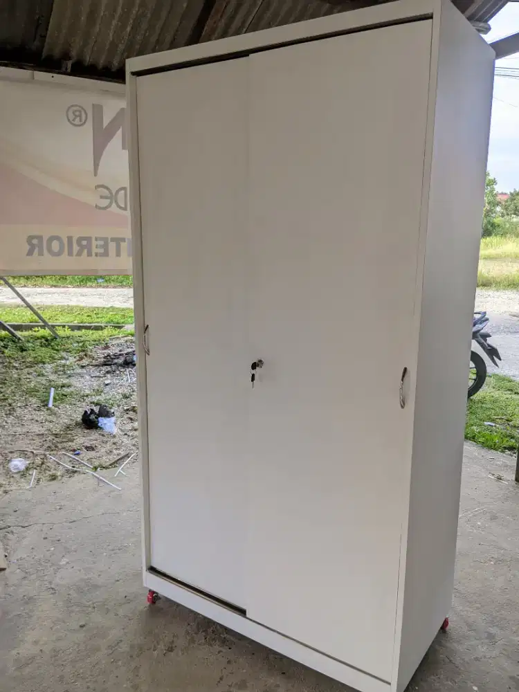 Lemari 2 pintu (white)