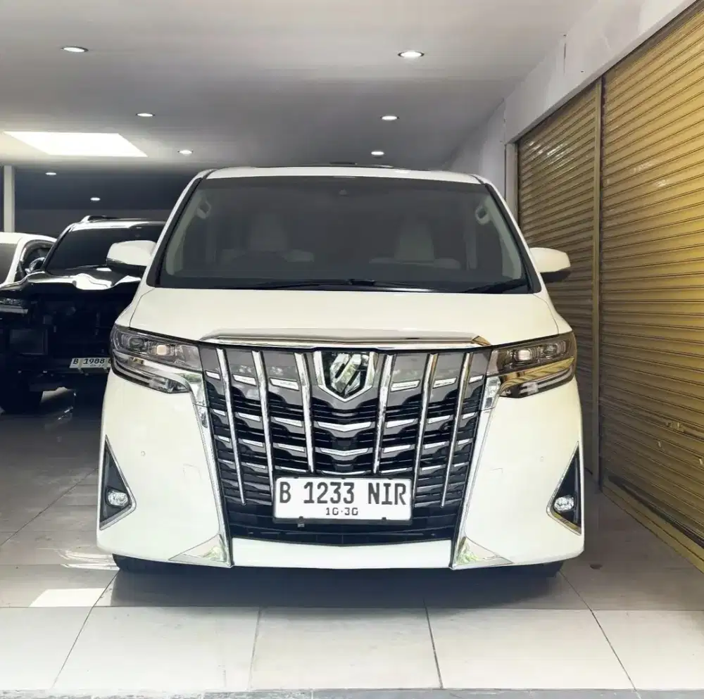 Toyota Alphard 2.5 G ATPM Putih