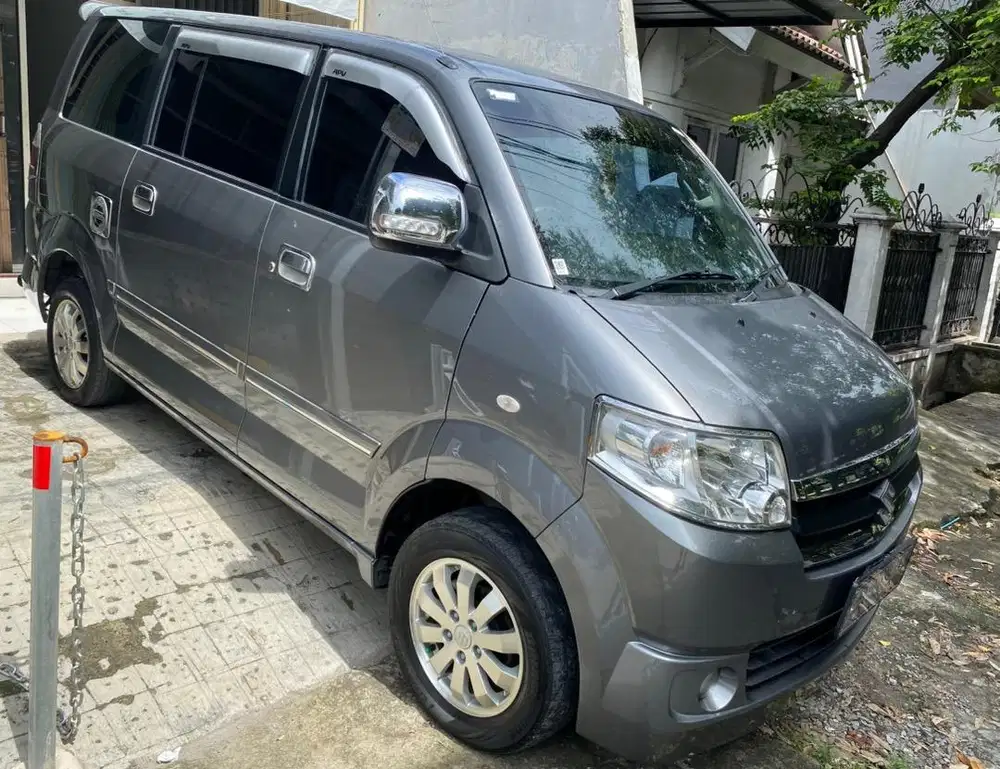 Suzuki APV 1.5 DLX - M/T Th 2012 ( Full Ori - Istimewa )